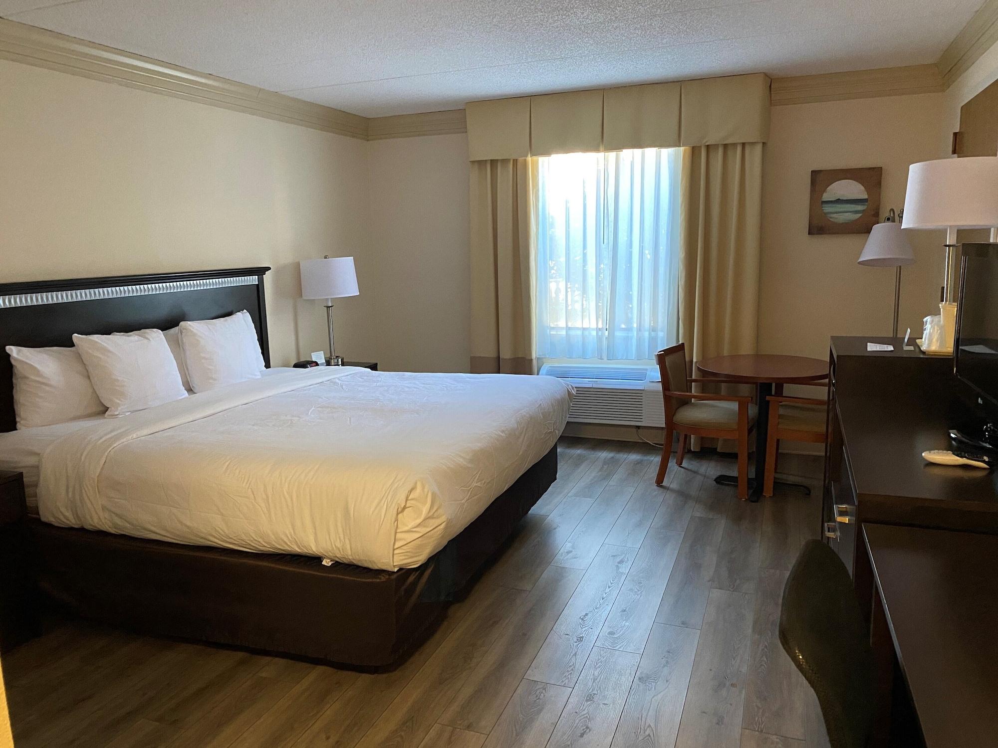 Clarion Hotel & Conference Center Toms River Exterior foto