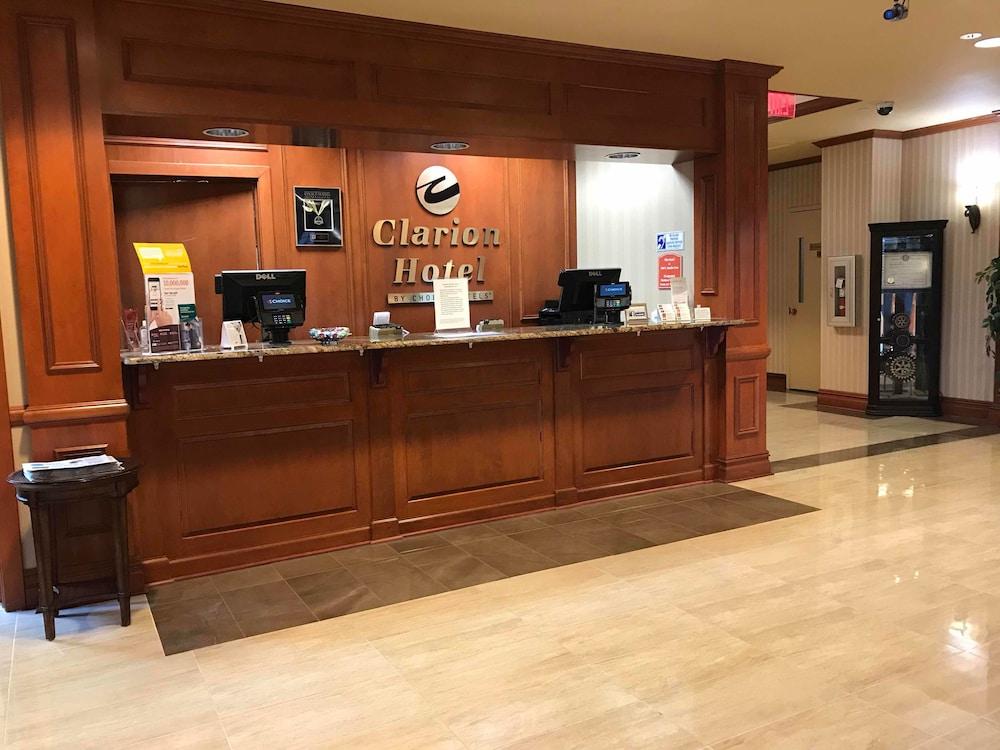 Clarion Hotel & Conference Center Toms River Exterior foto